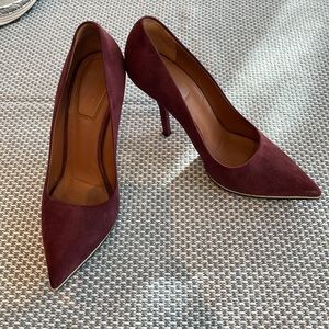 Givenchy Pumps